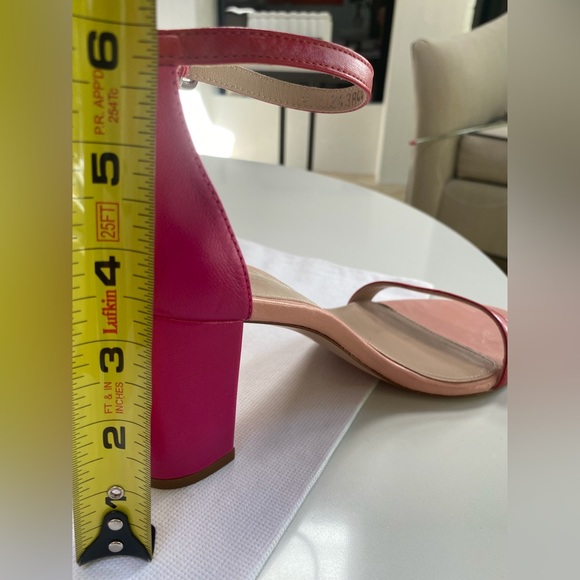 Stuart Weitzman two tone block heel - Picture 16 of 16